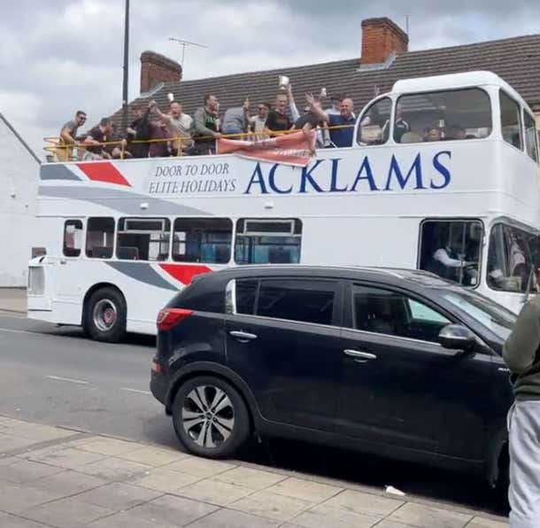Respect The Hell Out Of This Amateur Soccer Team Who Rented Out A Bus And Threw Their Own Parade After Winning A Title