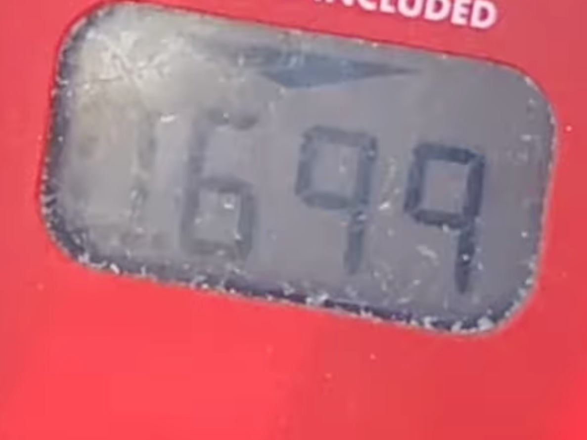 A Manager Set Gas Prices To 69 Cents A Gallon At His Gas Station And Was Promptly Fired After Losing $16,000 In A Matter Of Hours