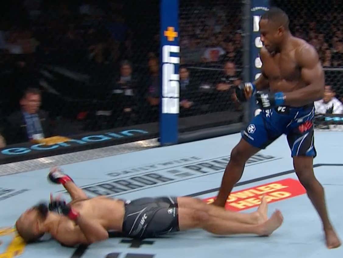 THE FIRST ROUND KOs KEEP ON COMING AT UFC AUSTIN! Barstool Sports