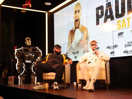 Tommy Fury Allegedly Banned From U.S Just Days After Announcing His Fight With Jake Paul At MSG
