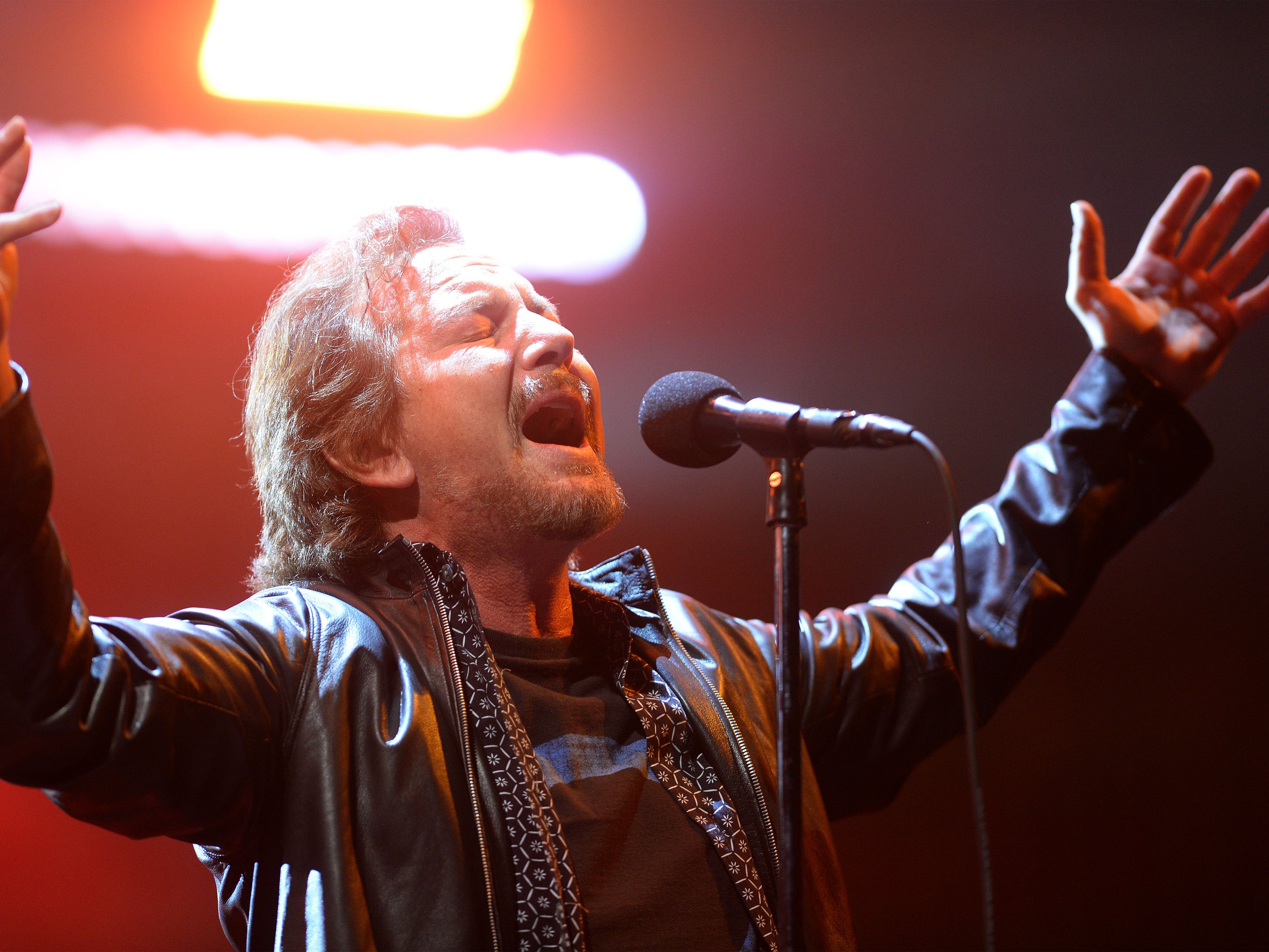 Pearl Jam Is Playing NYC's Legendary Apollo Theatre