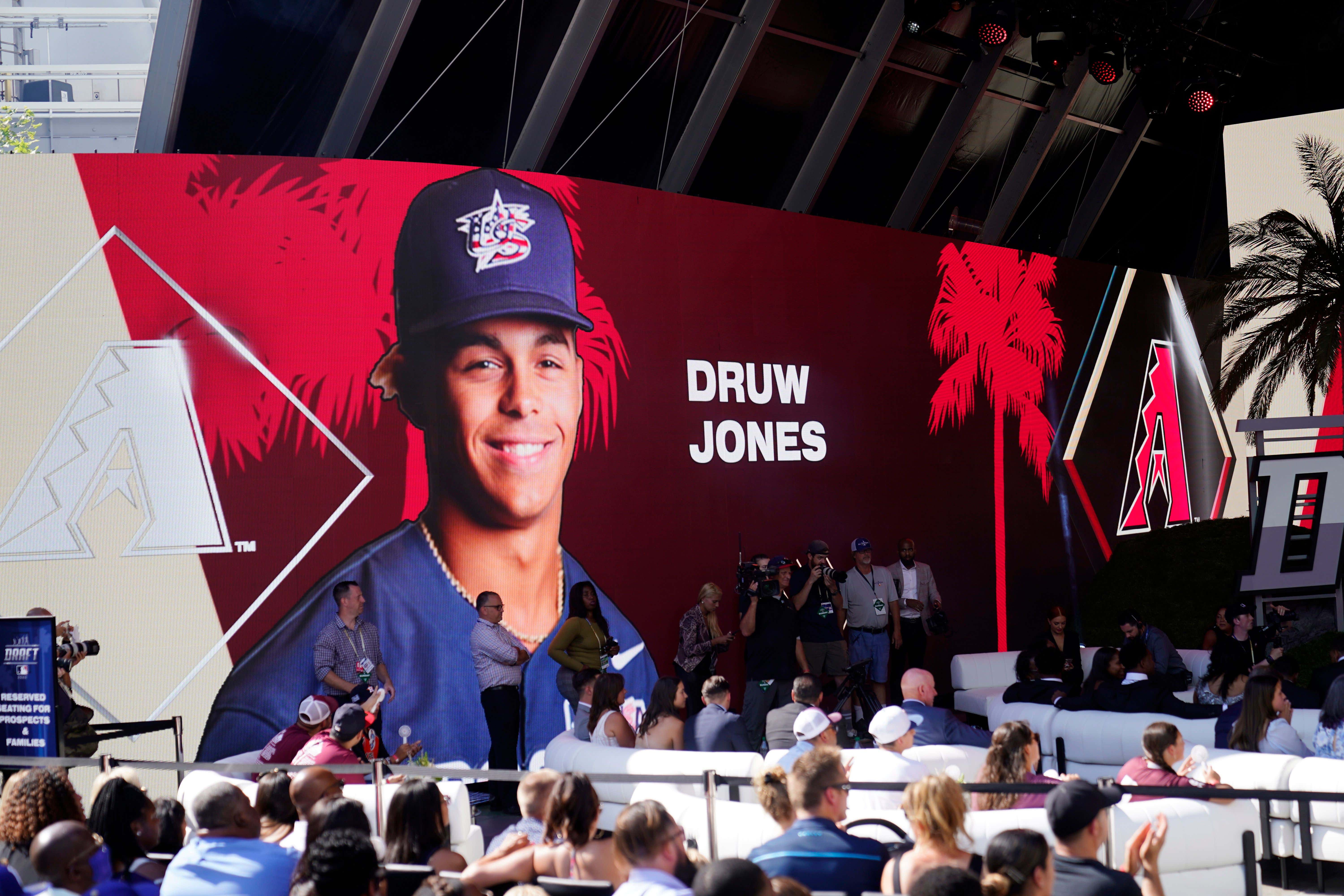 There Is A Chance That #2 Overall Pick Druw Jones Is Already Out For Year After Injuring His Shoulder While Taking Batting Practice