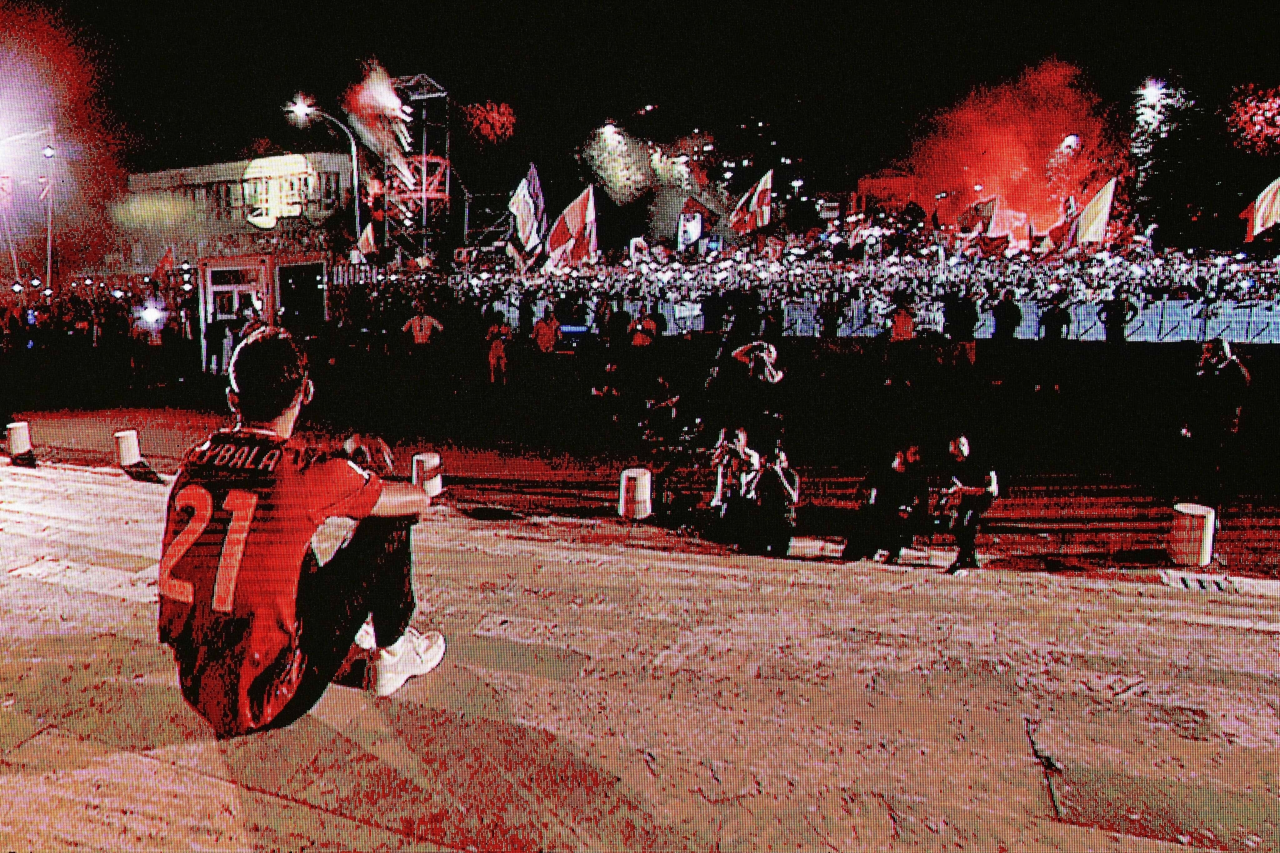 Downright AWESOME: Thousands Of Roma Fans Going Bonkers And Serenading Paulo Dybala During His Introduction To The Team