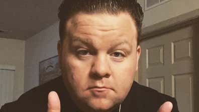 Jeff Nadu Clarifies His Employment Status With Barstool And Admits He Hates Kelly Keegs
