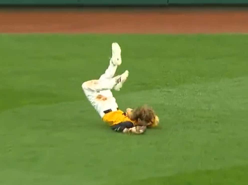 Mullet Superman Made An Incredible Catch In The LLWS Last Night Then Stole Your Girl