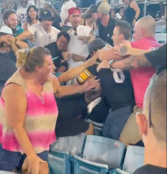 It May Be The NFL Preseason But We Have Regular Season Quality Fights Between Fans Taking Place In Jacksonville