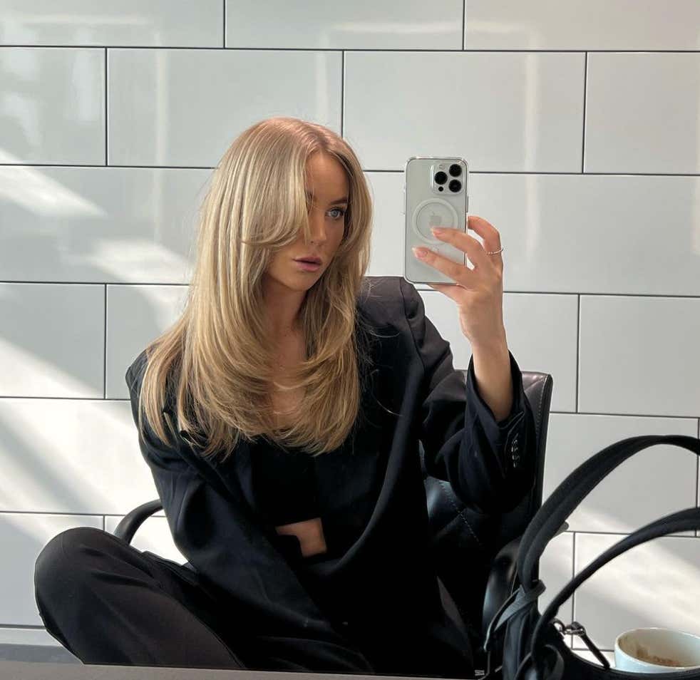 The Model Who Was Grinding On Finland's Prime Minister Was Also Apparently Kissing Another Woman While Topless At The PM's Residence