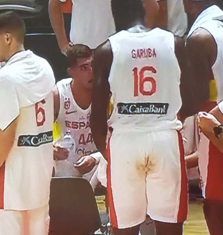 It's A Sad Day, It's A Bad Day: Spain's Usman Garuba Apparently Shit His Shorts During A World Cup Qualifying Game