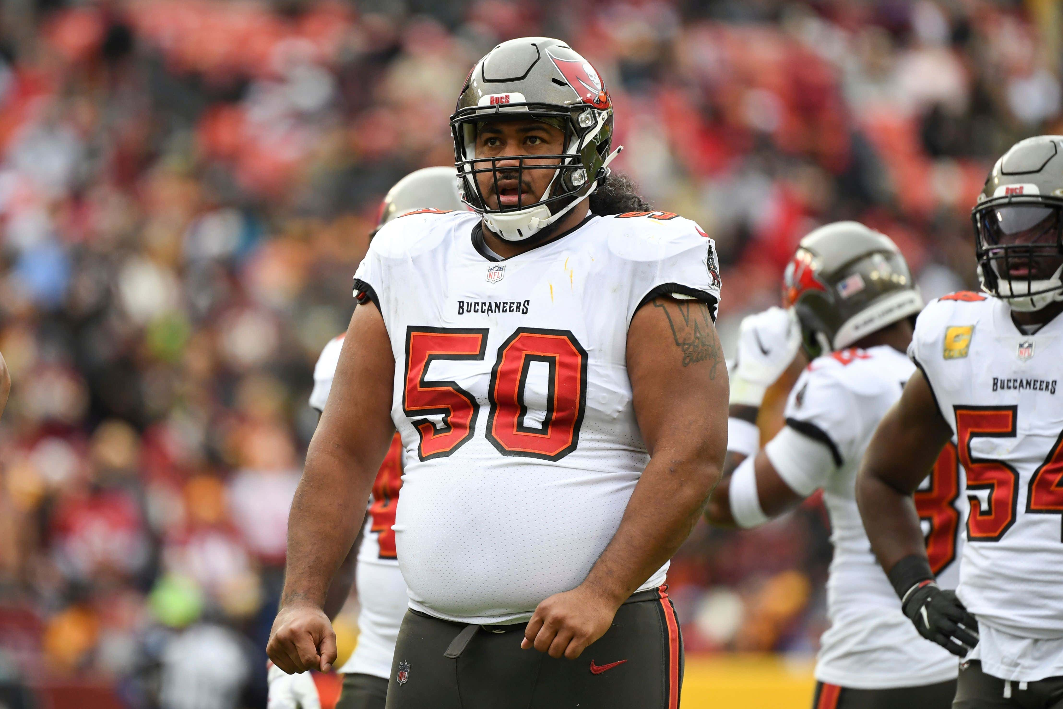 Forget The Freshman 15, Vita Vea Gained 100 lbs. His First Year In College