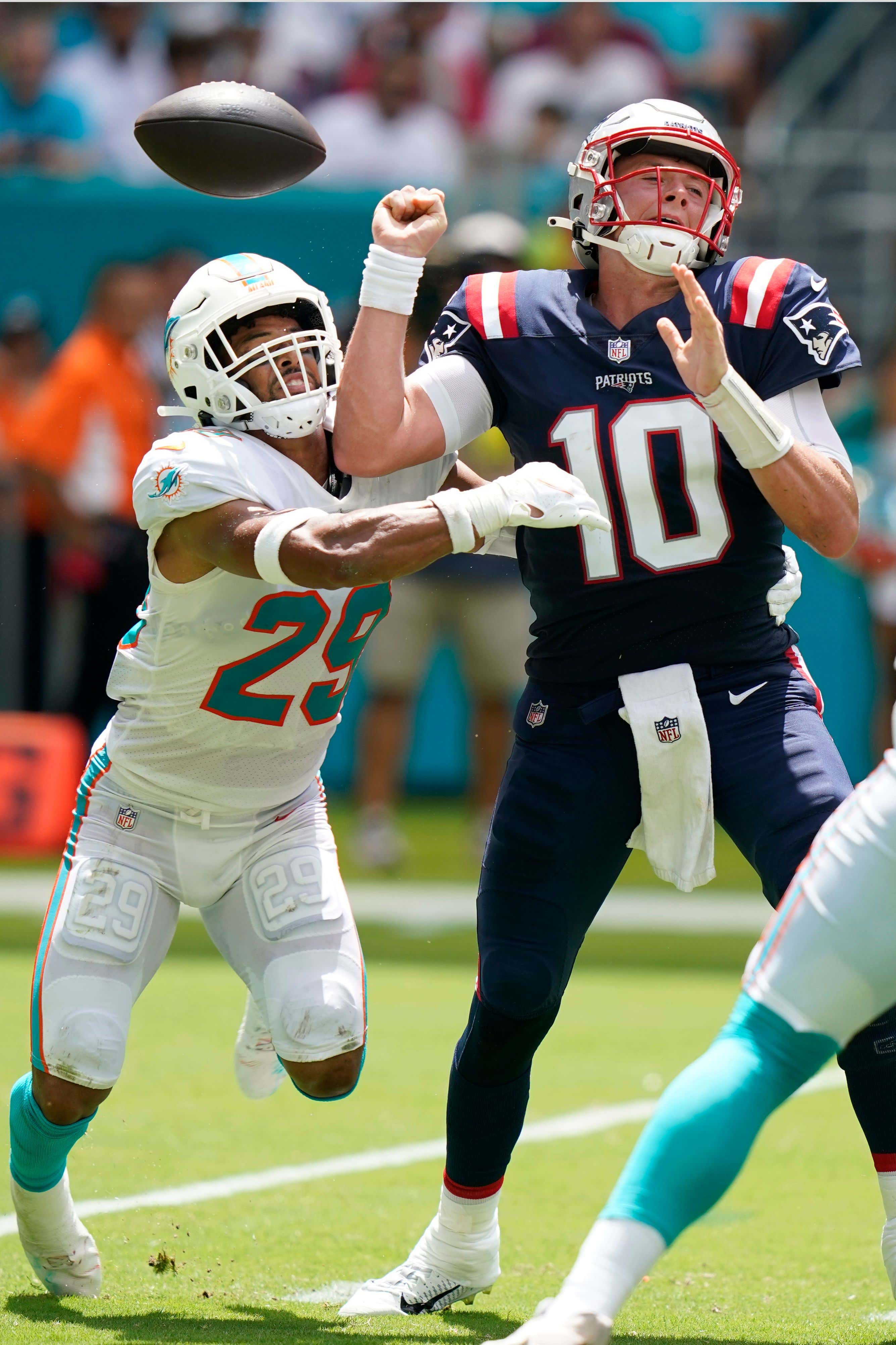 Knee Jerk Reactions to Week 1: Patriots vs. Dolphins