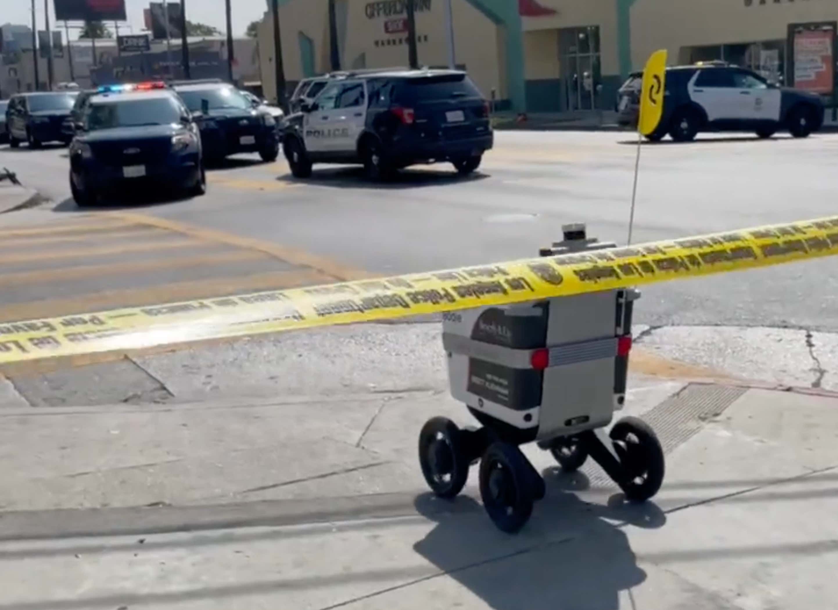 SKYNET Has Arrived And Doesn't Give A Fuck: A Food Delivery Robot Drove Directly Through An Active LAPD Crime Scene Without A Care In The World