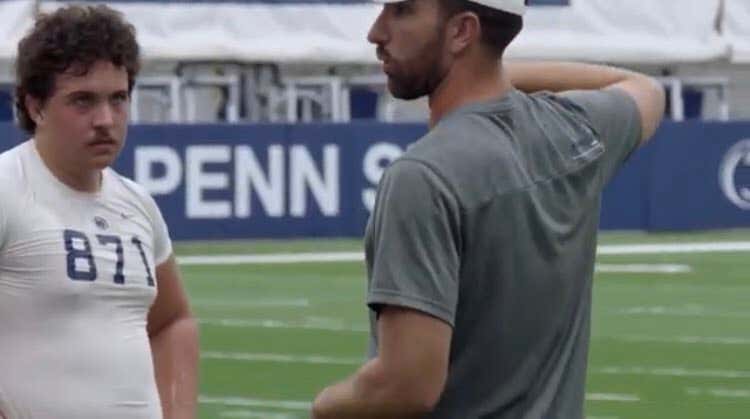 WATCH: Eli Manning Goes In Disguise To Tryout For Penn State's Football  Team - Black Shoe Diaries