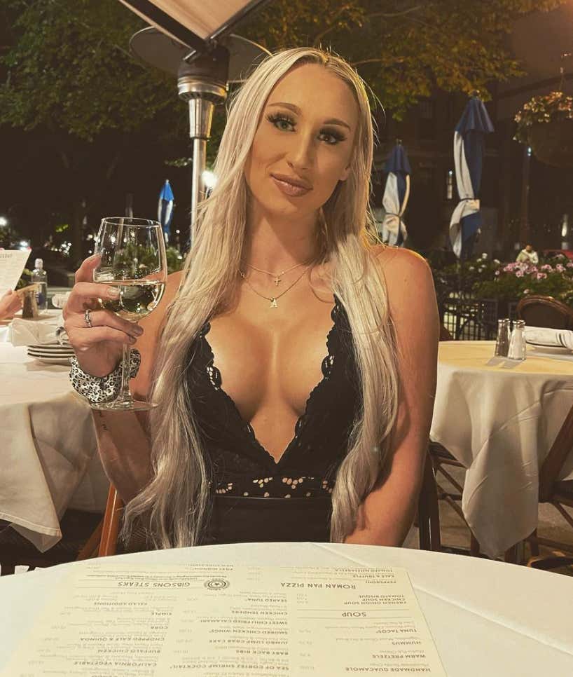 Barstool Chicago's Local Smokeshow Of The Day - Kaitlyn_img_2