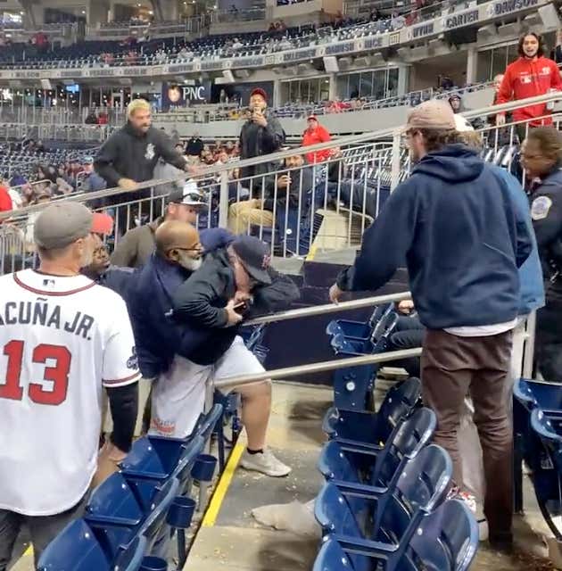 We Got To See A Rare "Fan Vs Usher" Fight Last Night Which Included Blood And Biting!