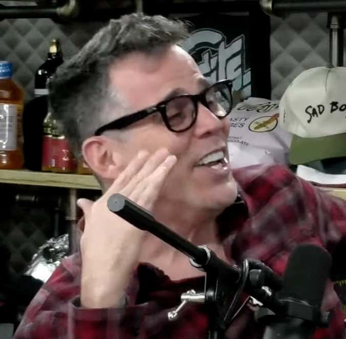 Watch: Steve-O Tells The INSANE Story Of What Really Happened When Knoxville Made Him Butt Funnel A Beer