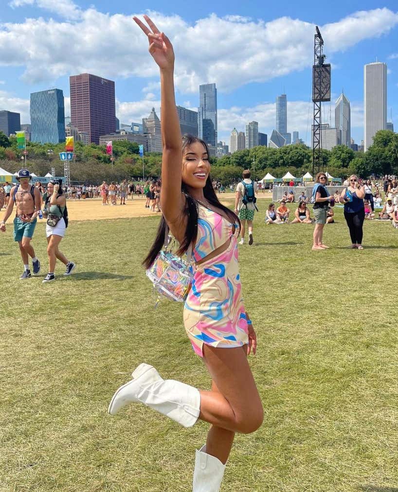 Barstool Chicago's Local Smokeshow Of The Day Danai Barstool Sports