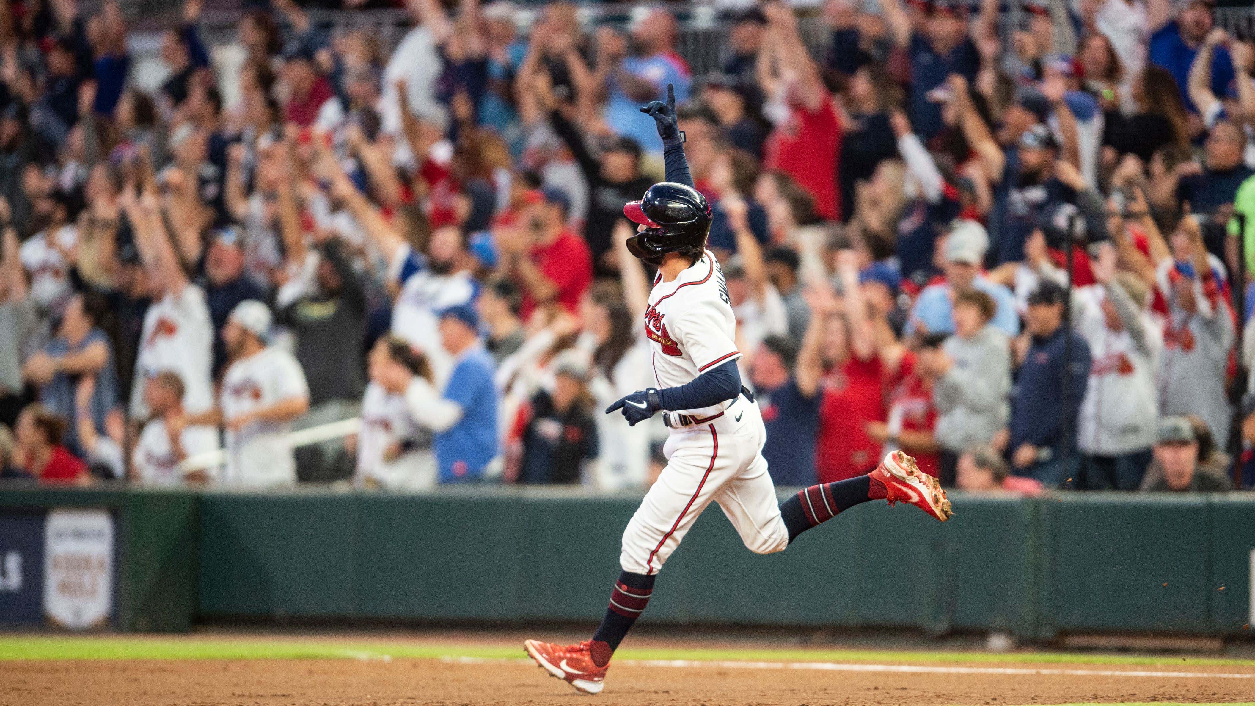 The Braves Officially Come Back From 10.5 Games Behind the Mets to Clinch Their Fifth Straight Division Title