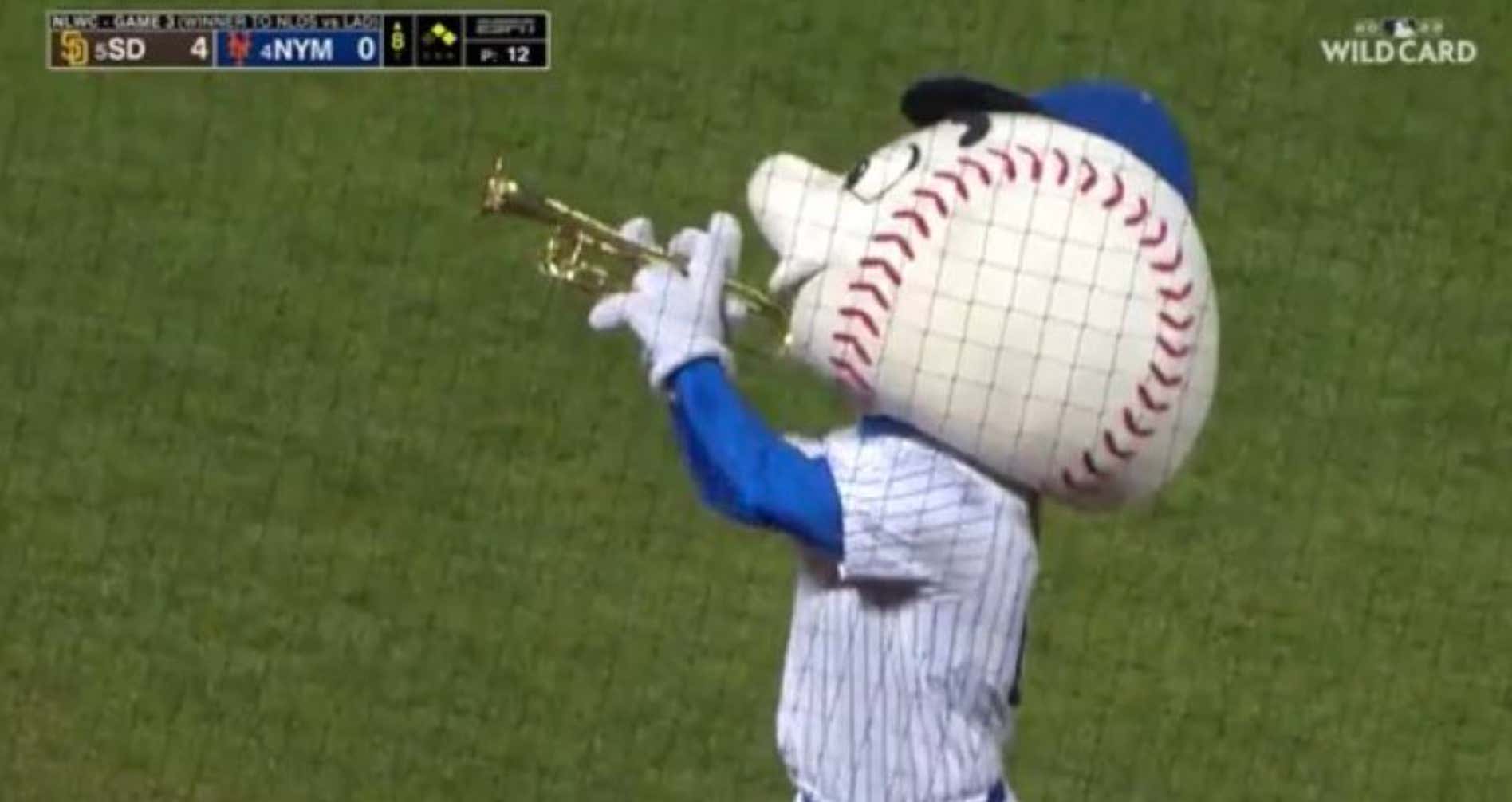 Incredible: The Mets Actually Did The Trumpets For Edwin Diaz As He Entered The 8th Inning Down 4-0 In An Elimination Game