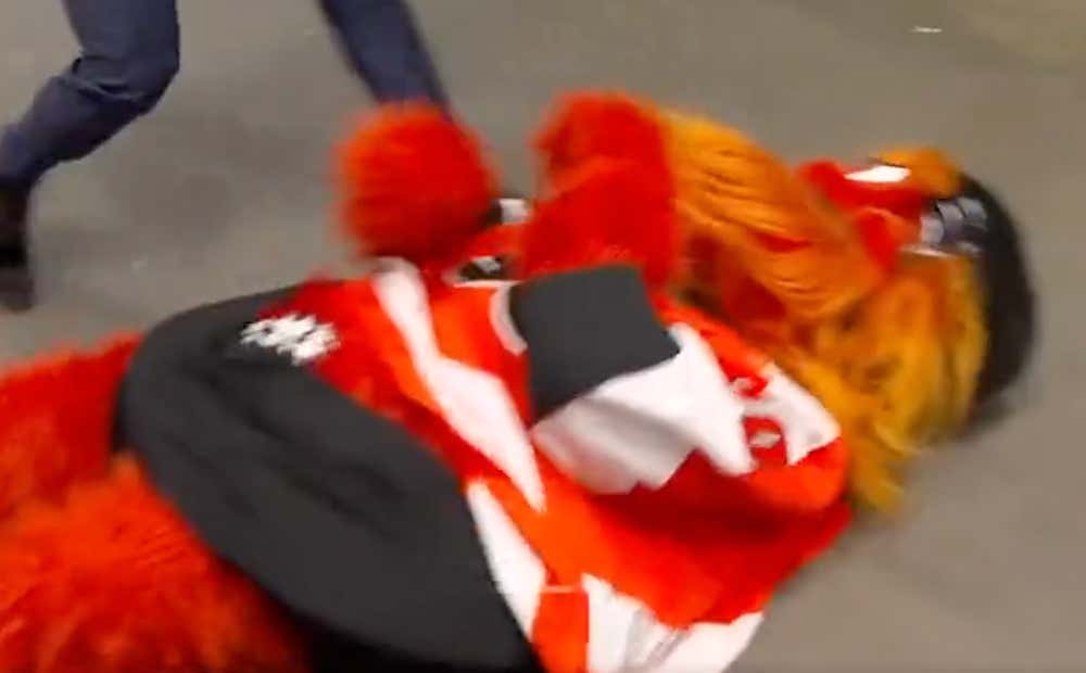 Gritty Finally Got The Ass Kicking That Scumbag Deserved