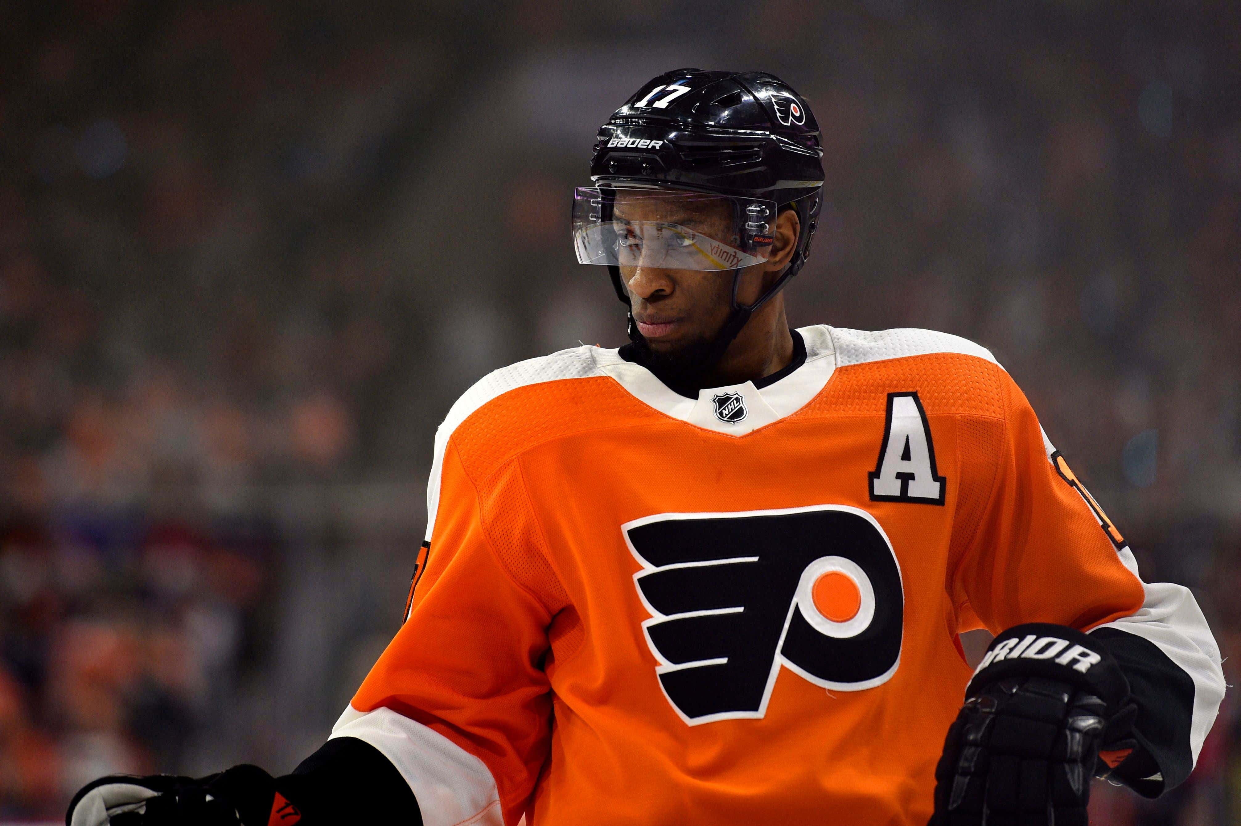 Hockey Media's Biggest Hack Steve Simmons Gets Dragged By Wayne Simmonds For Being A Dipshit Yet Again