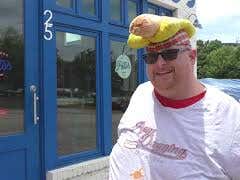 Raw Dogging at Hot Dog Pete's in Atlanta