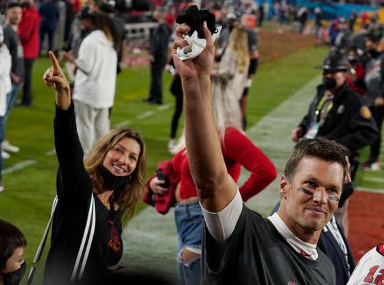 Report: Gisele is Giving Brady 'an Ultimatum' to Retire or She's 'Gone for Good'