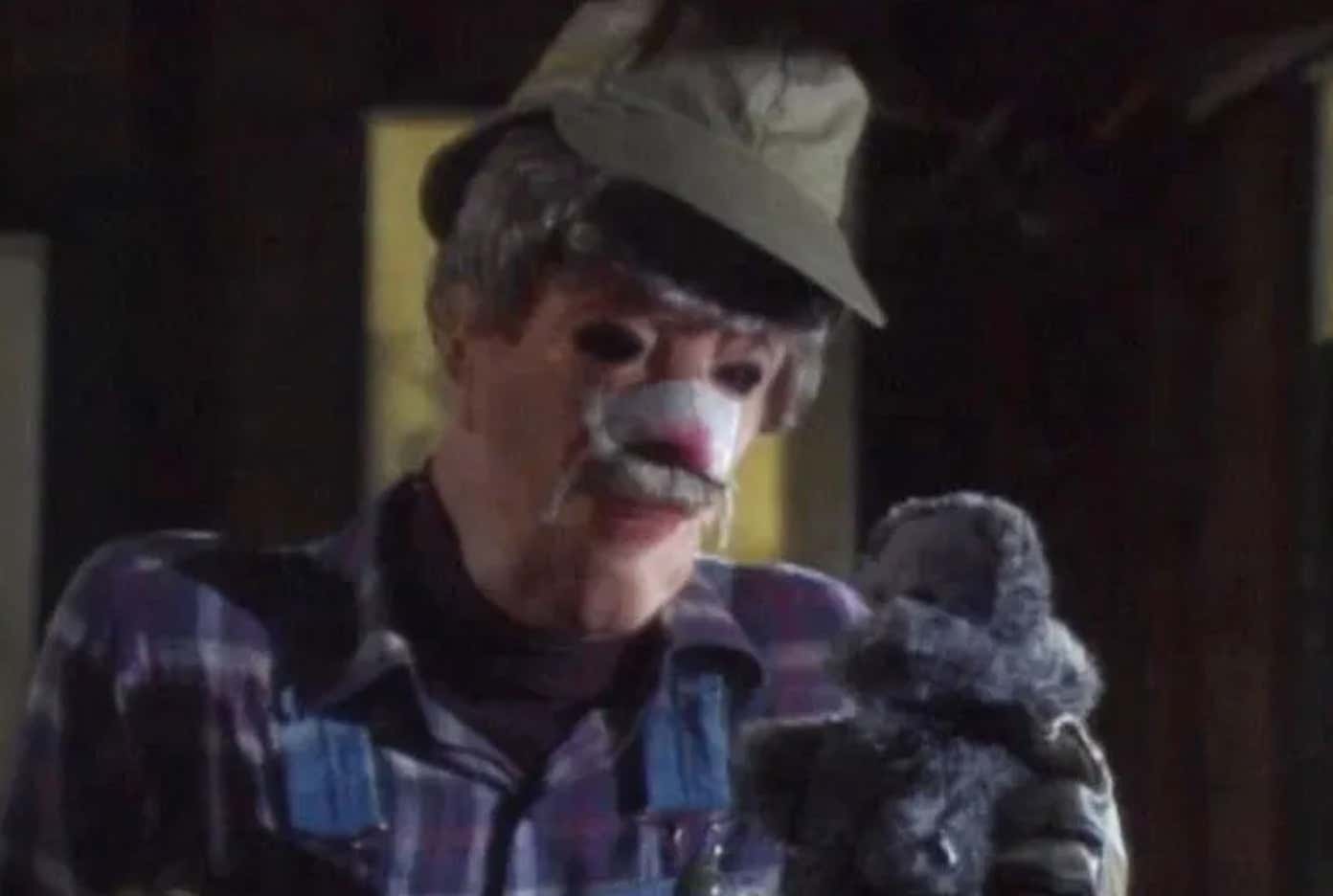 Watch This When You're High - Salute Your Shorts "Zeke The Plumber"