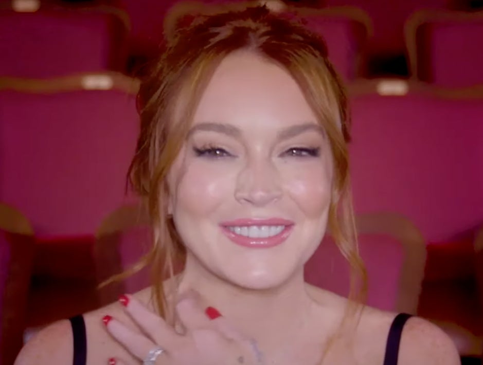Great News: Lindsay Lohan Is Back, She's Got Red Hair, And She's Gunning For A Mean Girls Sequel