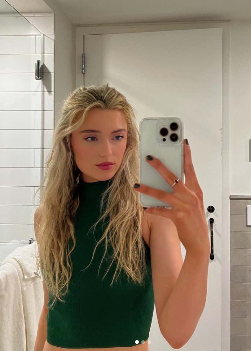 Barstool Local Smokeshow Of The Day - Haley From Boston_img_11