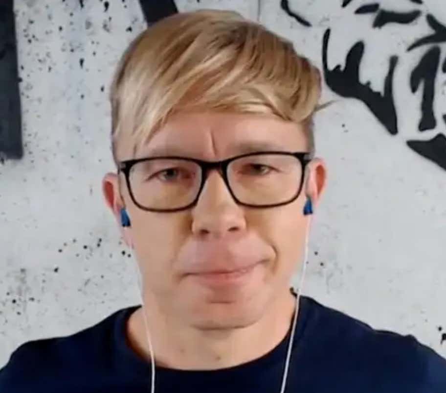 This Guy - A 1999 Powerball Winner - Tells CNN The Biggest Mistakes A Lottery Winners Can Make