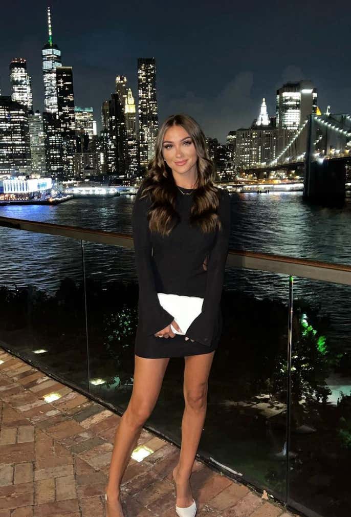 Barstool Local Smokeshow Of The Day - Gianna From Boston_img_2