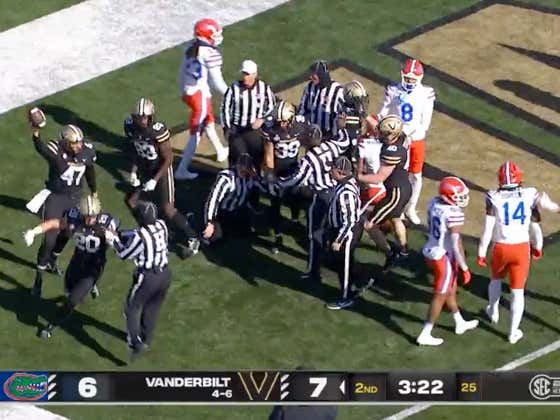 Hustle Matters! Vanderbilt's Long Snapper Just Scored A Touchdown Against Florida