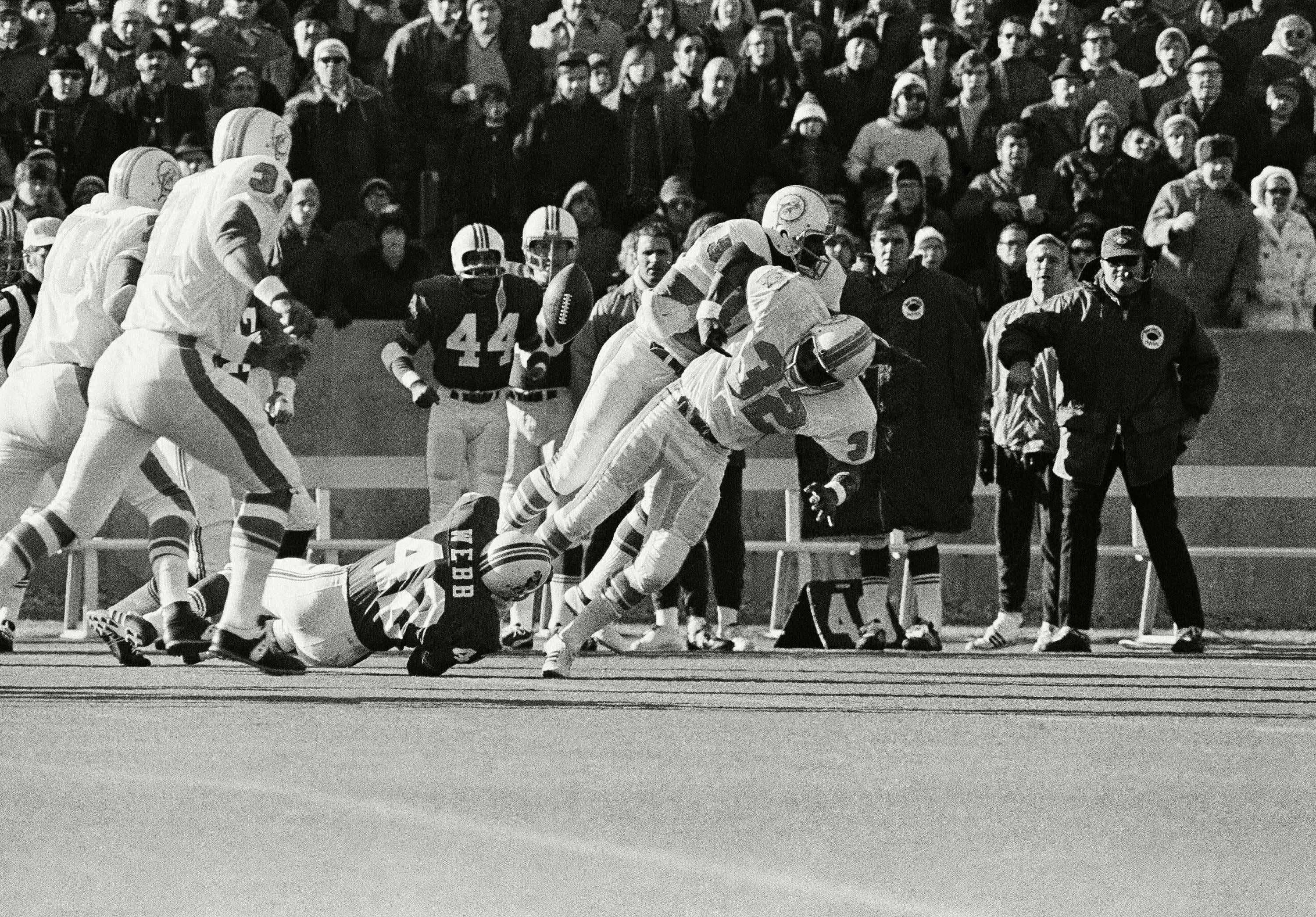 On This Date in Sports December 3, 1972: Grounding and Pounding (50 Years of Perfection Week 12)