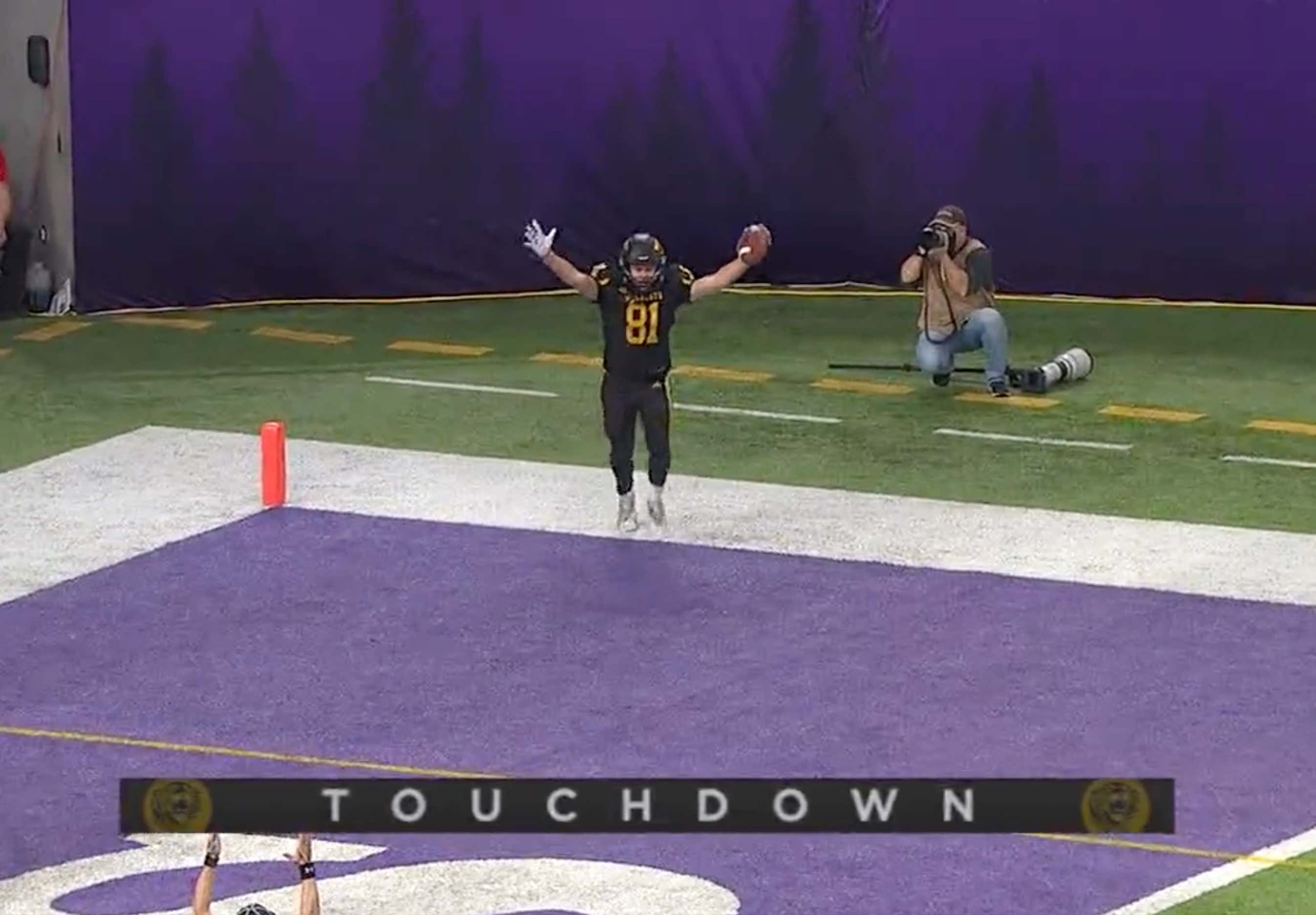 Not To Be A Hater, But This Insane Hook And Ladder Play At The Last Second To Win A Minnesota High School State Title Was An Illegal Shift