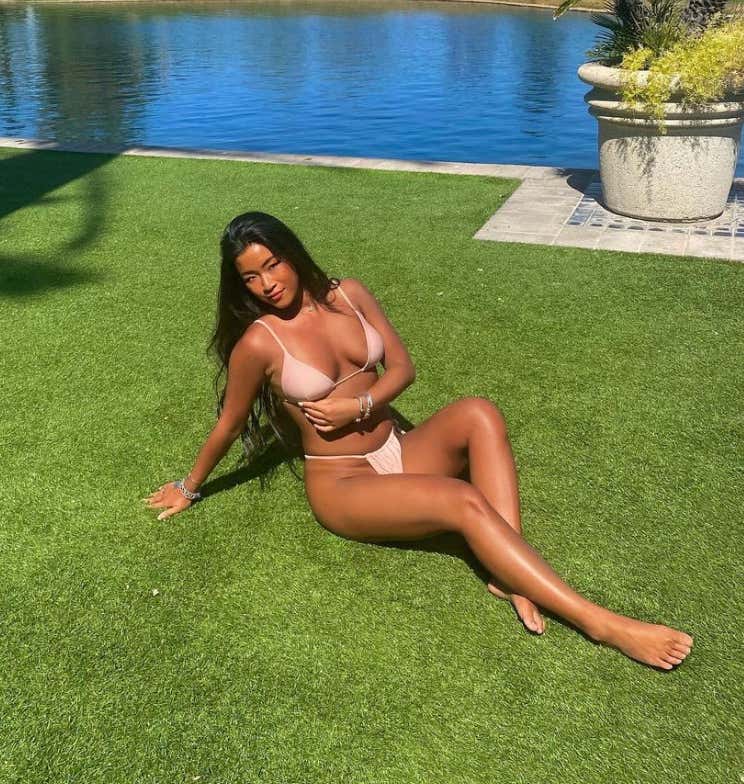 Barstool Chicago's Local Smokeshow Of The Day - Pei