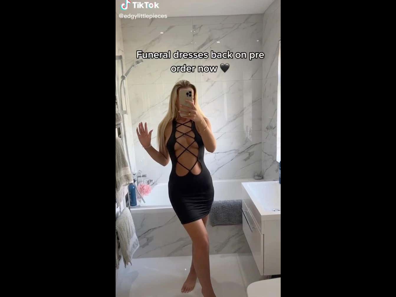 A Lot Of Uptight People Think This Classy Lady’s Funeral Outfit Is Inappropriate