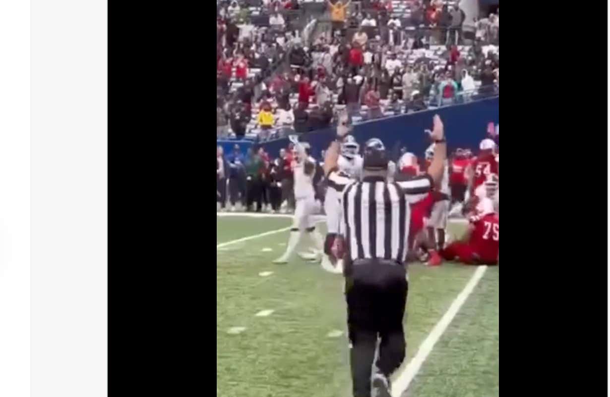 We Just Saw The Worst Call In The History Of Football By This Referee
