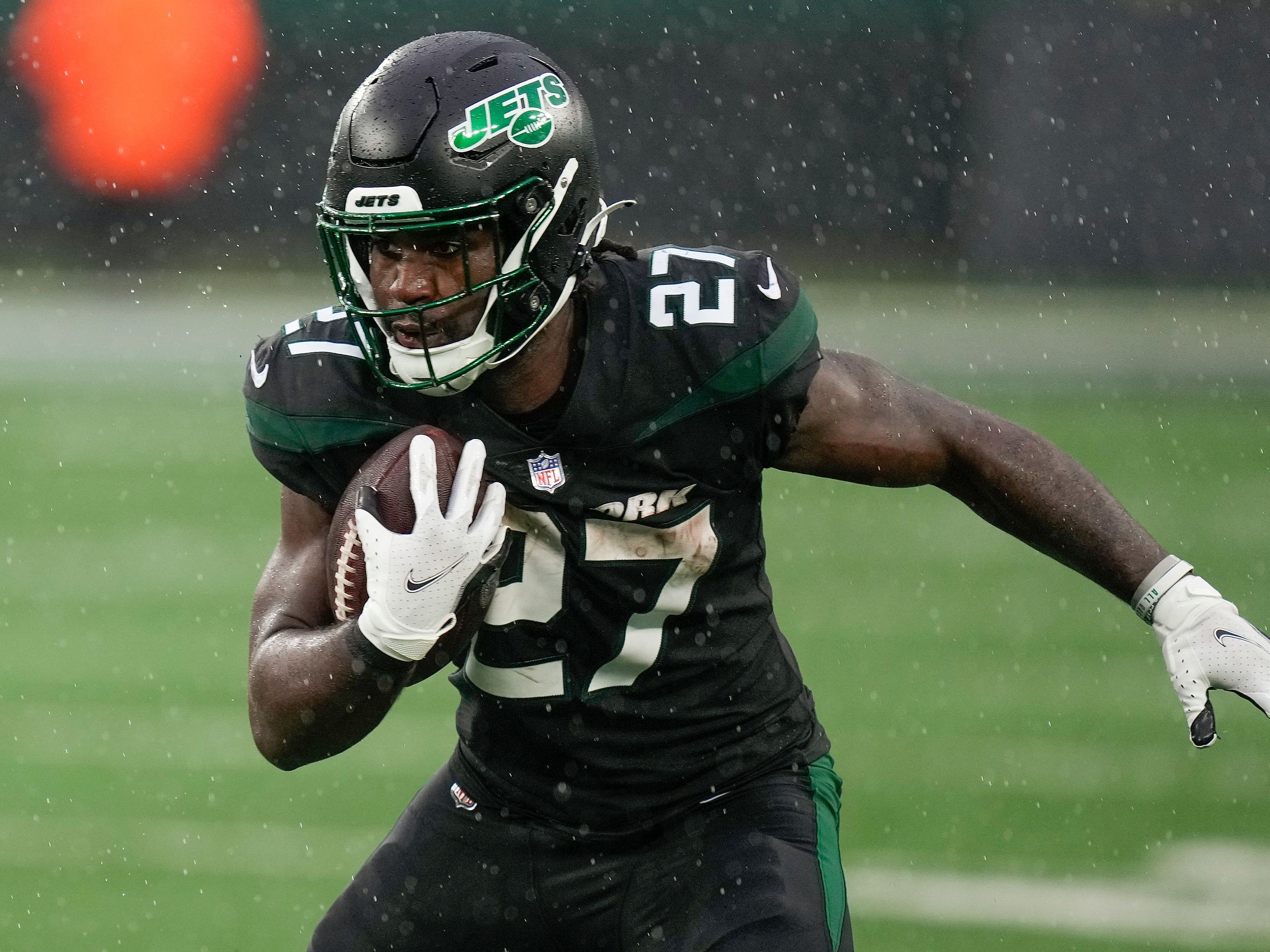 Zonovan "Bam" Knight Can Lead You To The Fantasy Playoffs Today