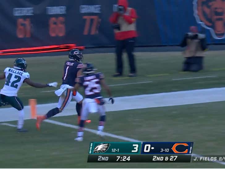 Justin Fields Just Pulled Off The Run Of The Year Barstool Sports