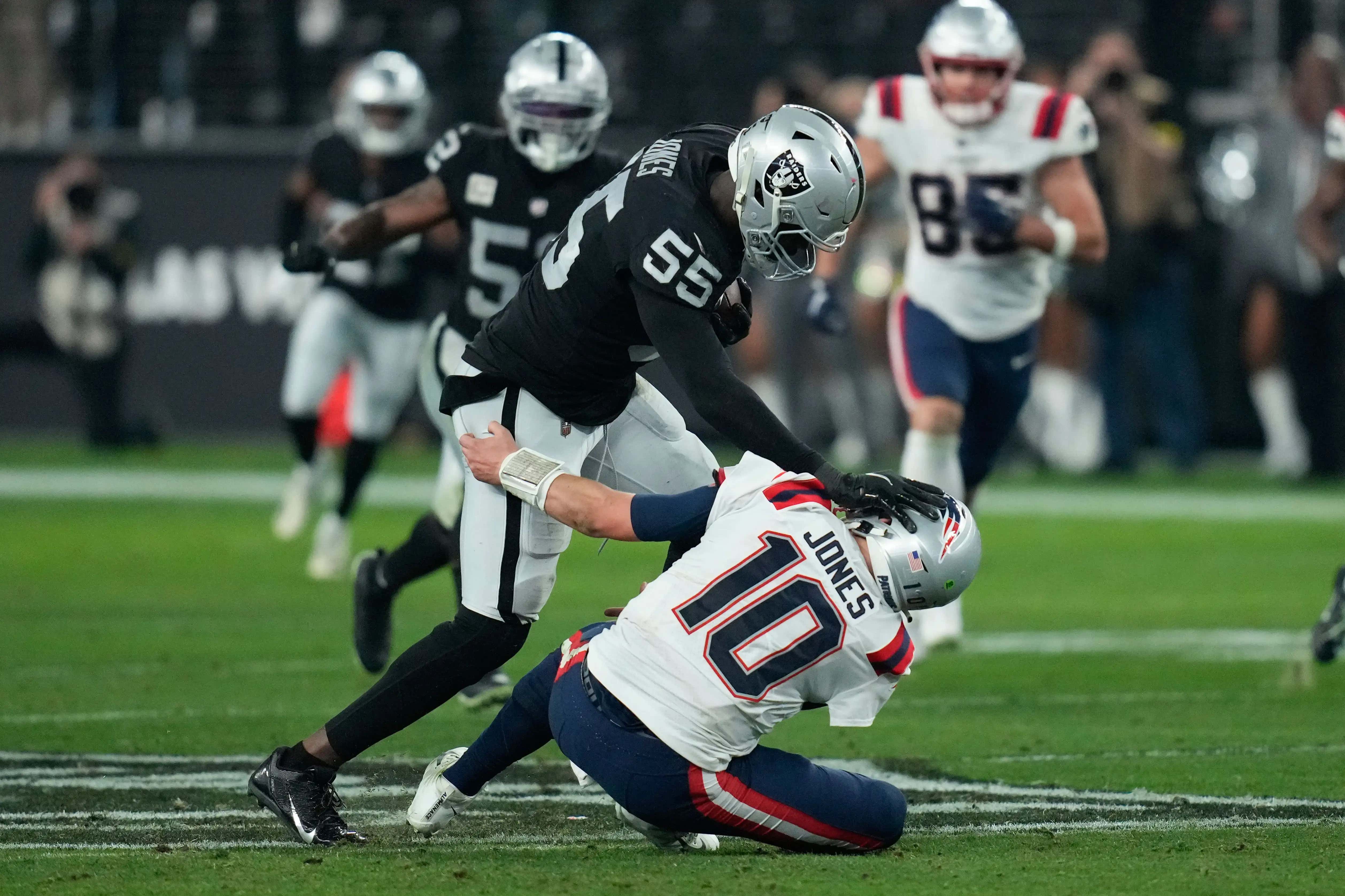 Knee Jerk Reactions to Week 15: Patriots vs. Raiders