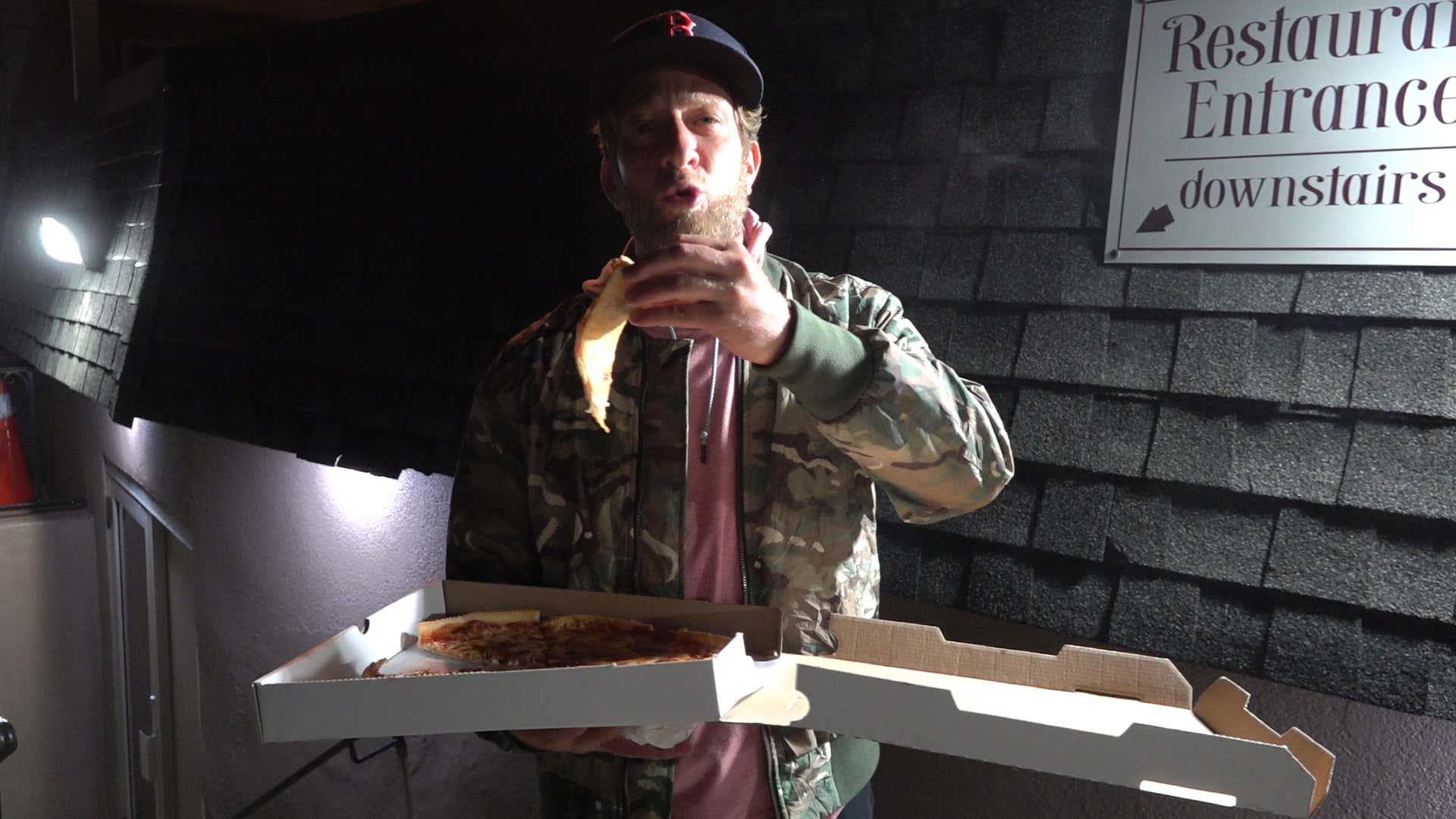 Barstool Pizza Review - Nanuet Hotel & Restaurant (Nanuet, NY)