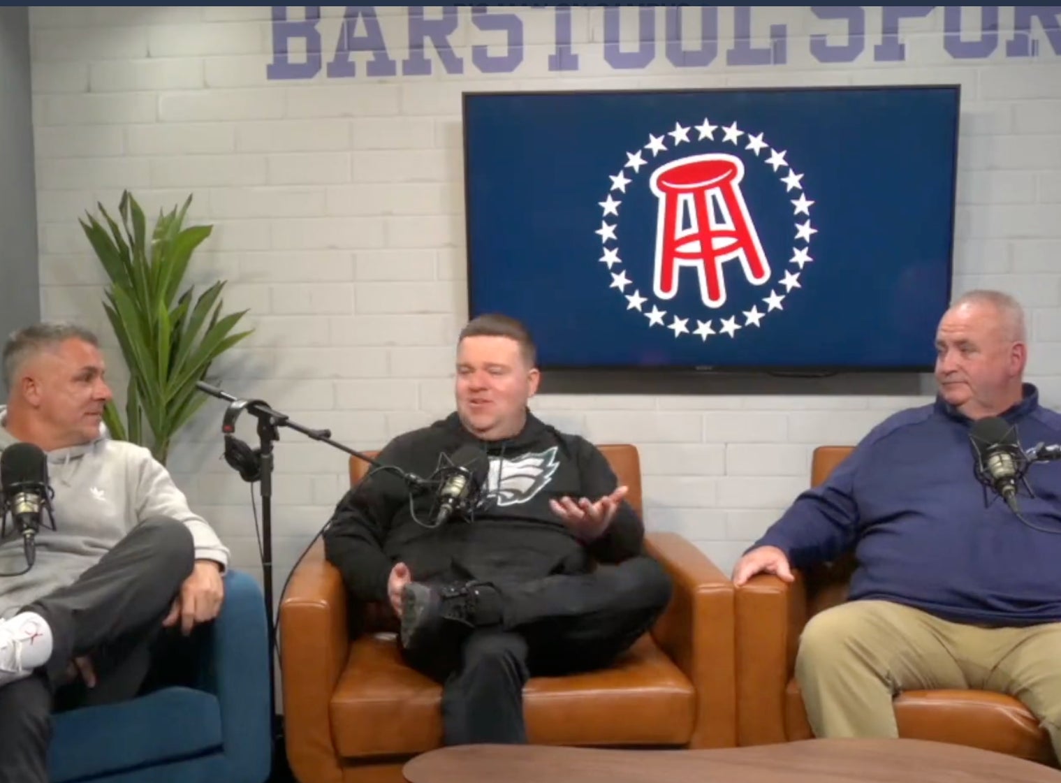 The Former NYPD Officers That Now Protect Barstool And Dave Portnoy