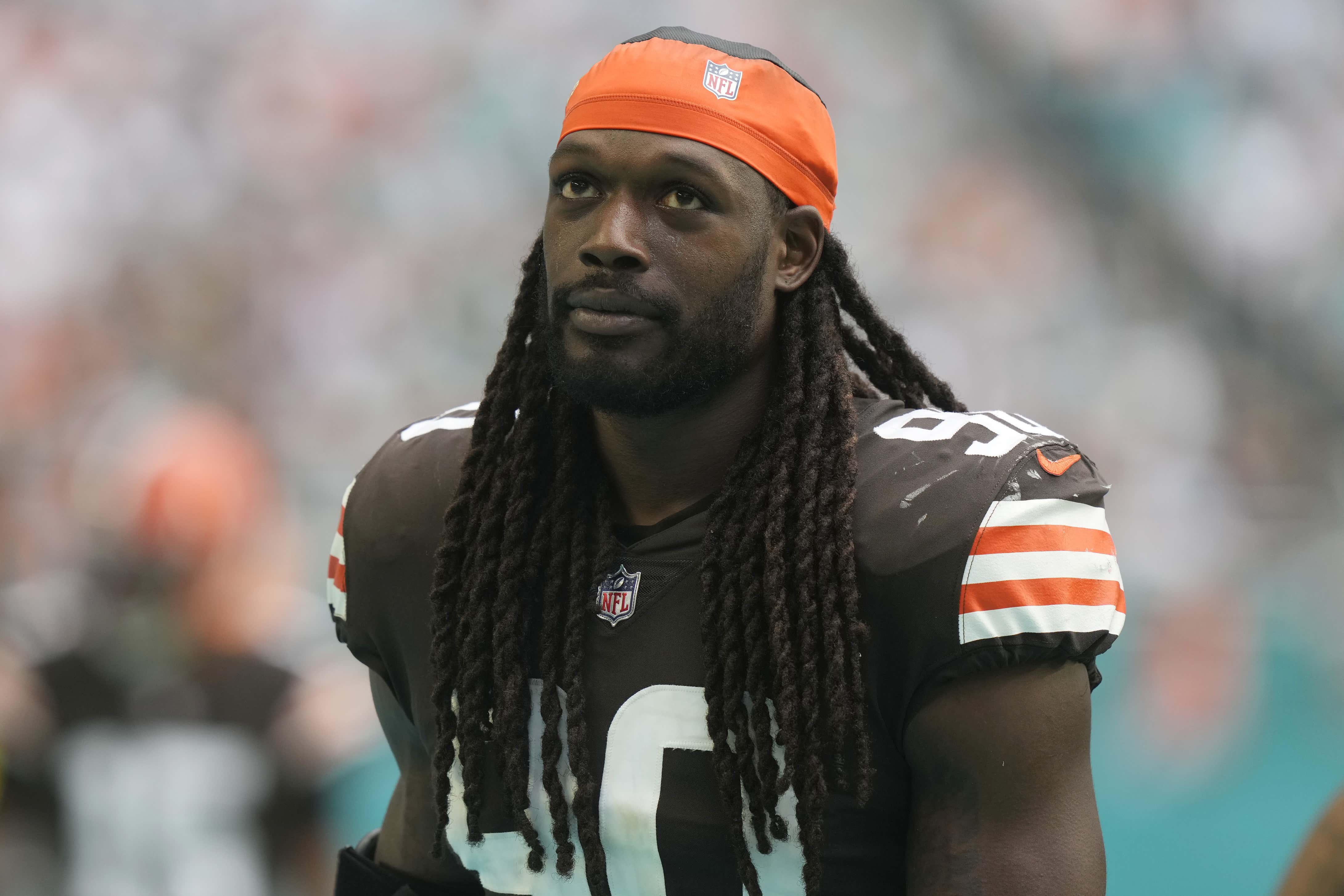 Jadeveon Clowney Went Full Nuclear On The Browns Claiming They Put Myles Garrett On Inferior Lineman To Help Him Get To The Hall Of Fame