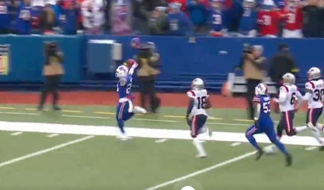 Unbelievable: The Bills Take A Kickoff Return 96 Yards For A Touchdown In Their Very First Play Back On The Field