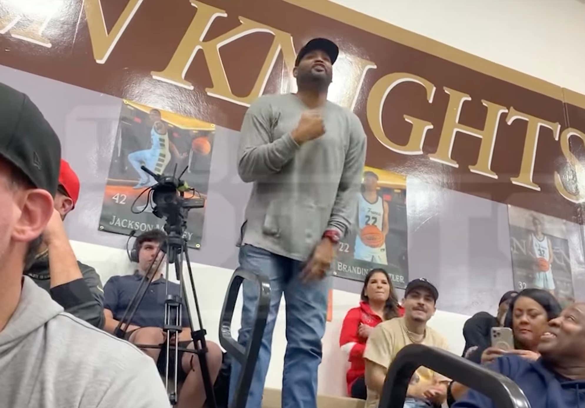 What's Robert Horry Up These Days? Nothing Much, Just Getting Kicked Out Of His Son's High School Basketball Game For Screaming At The Refs