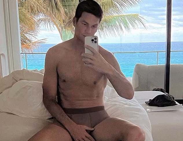 Tom Brady is Kicking Off His Retirement Life as Expected: By Posting Mirror Selfies in His Underpants