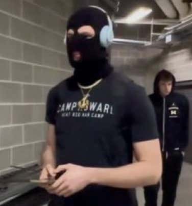 College Basketball Always Needs A Villain Like Hunter Dickinson .... If He Was Actually On A Decent Team