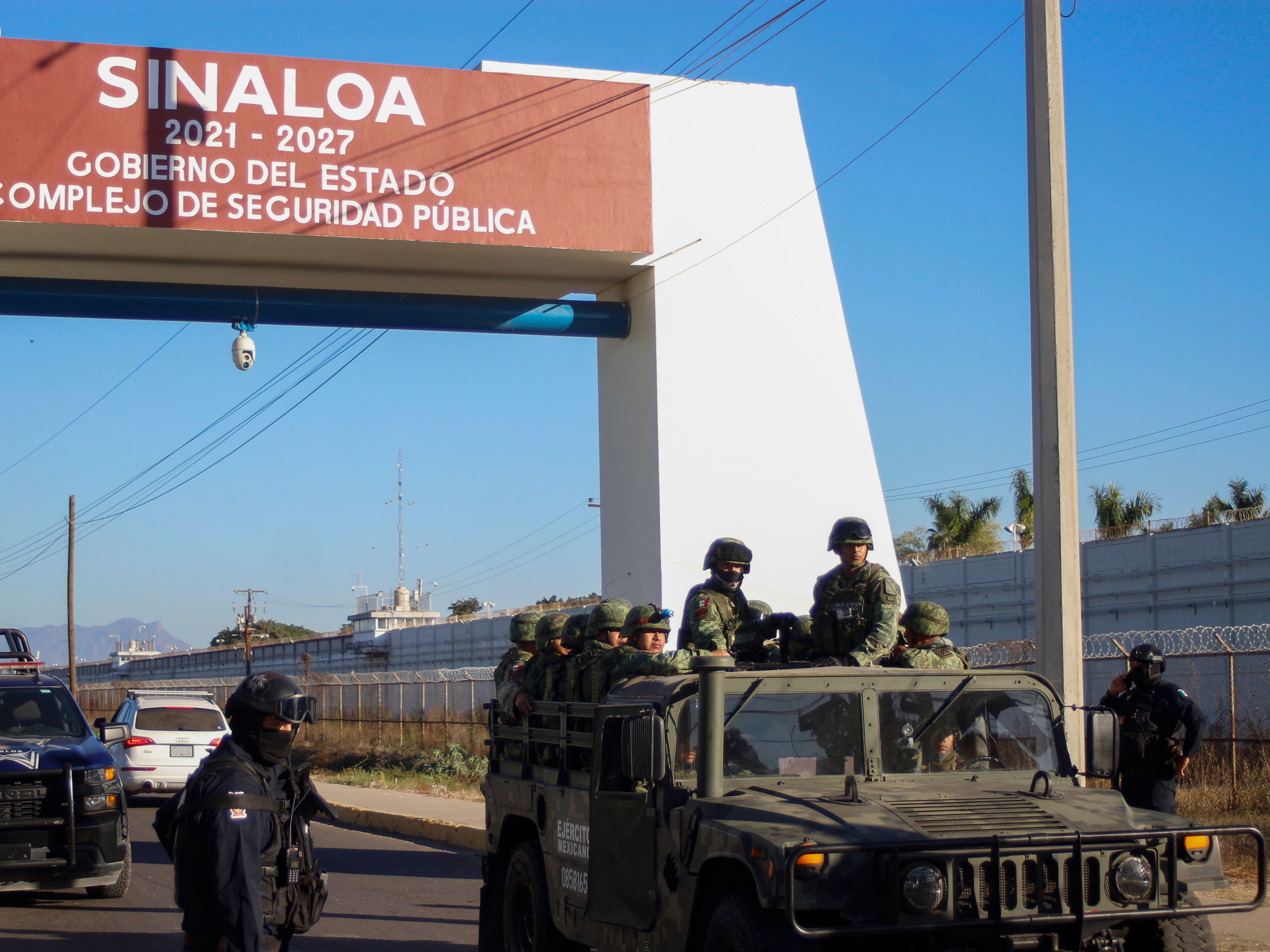 What It's Like Reporting On The Drug War In Mexico With The Journalist Who Raided El Chapo's Son's Home In Sinaloa After He Was Arrested