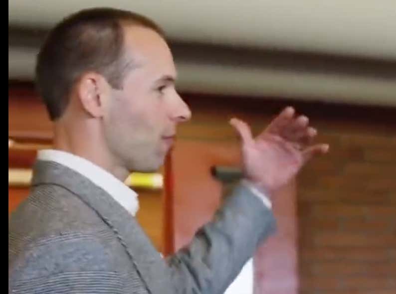 This Weird Ass Interaction By New Head Coach Jonathan Gannon Is The Moment We All Should Realize The Arizona Cardinals Are Going To Suck