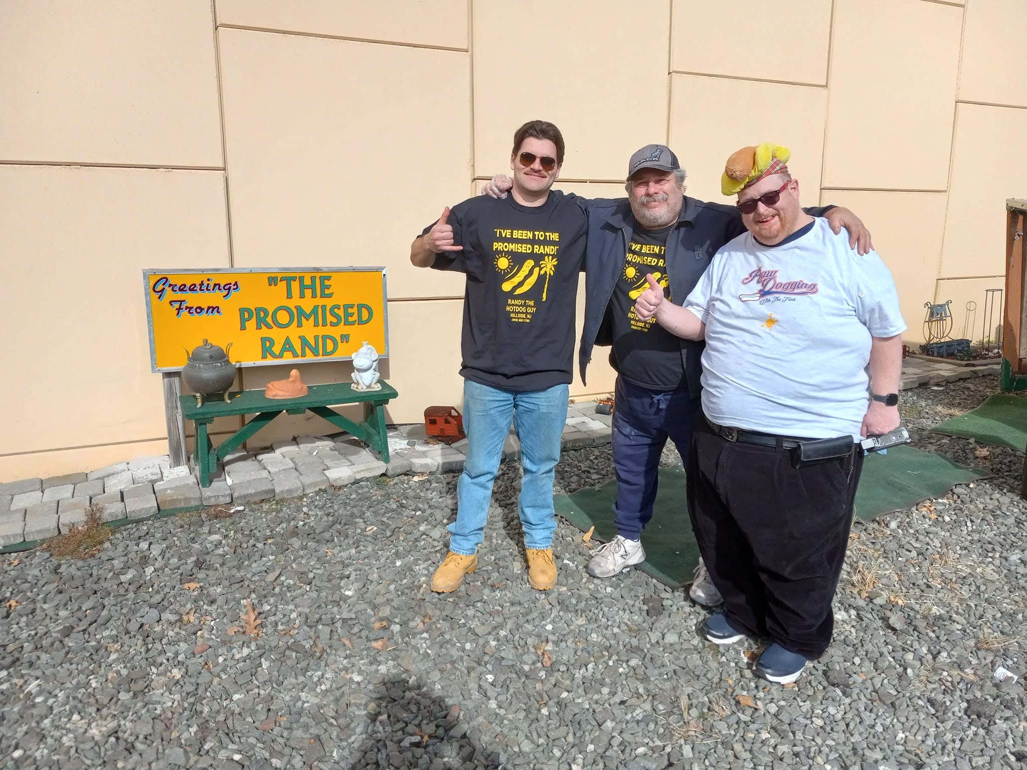 Raw Dogging at Randy the Hot Dog Guy in Hillside, New Jersey